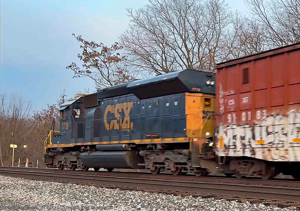 CSX 1719 is a rare breed. SD23T4.